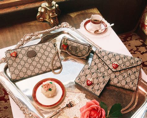 gucci christmas card|gucci gift with purchase.